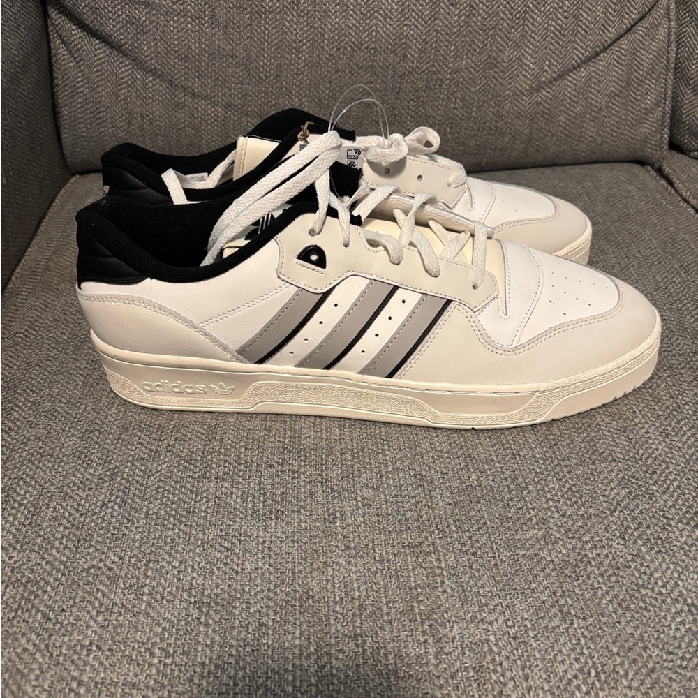 Adidas Rivalry Low Sneakers Mens 15 - Picture 3 of 9